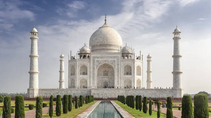 Golden Triangle and Holi 3