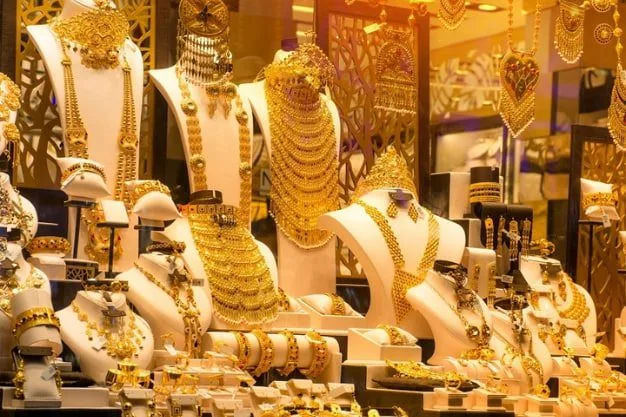 The Gold Souk A Glittering Tradition