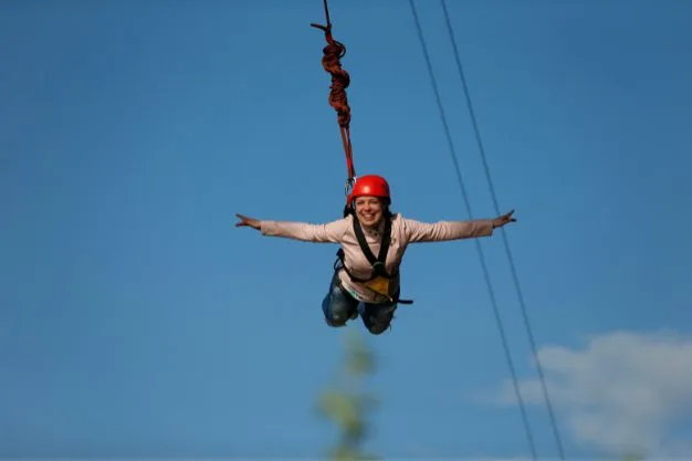 Best Time for Bungee Jumping in Dubai