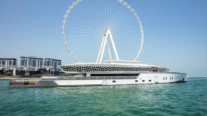 Mega Yacht Dinner Cruise Dubai 2