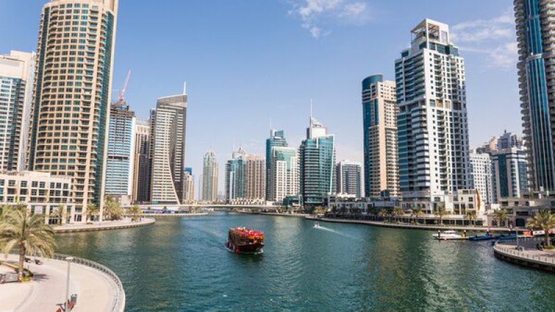 modetn-city-luxury-center-dubai-united-arab-emirates_231208-7591